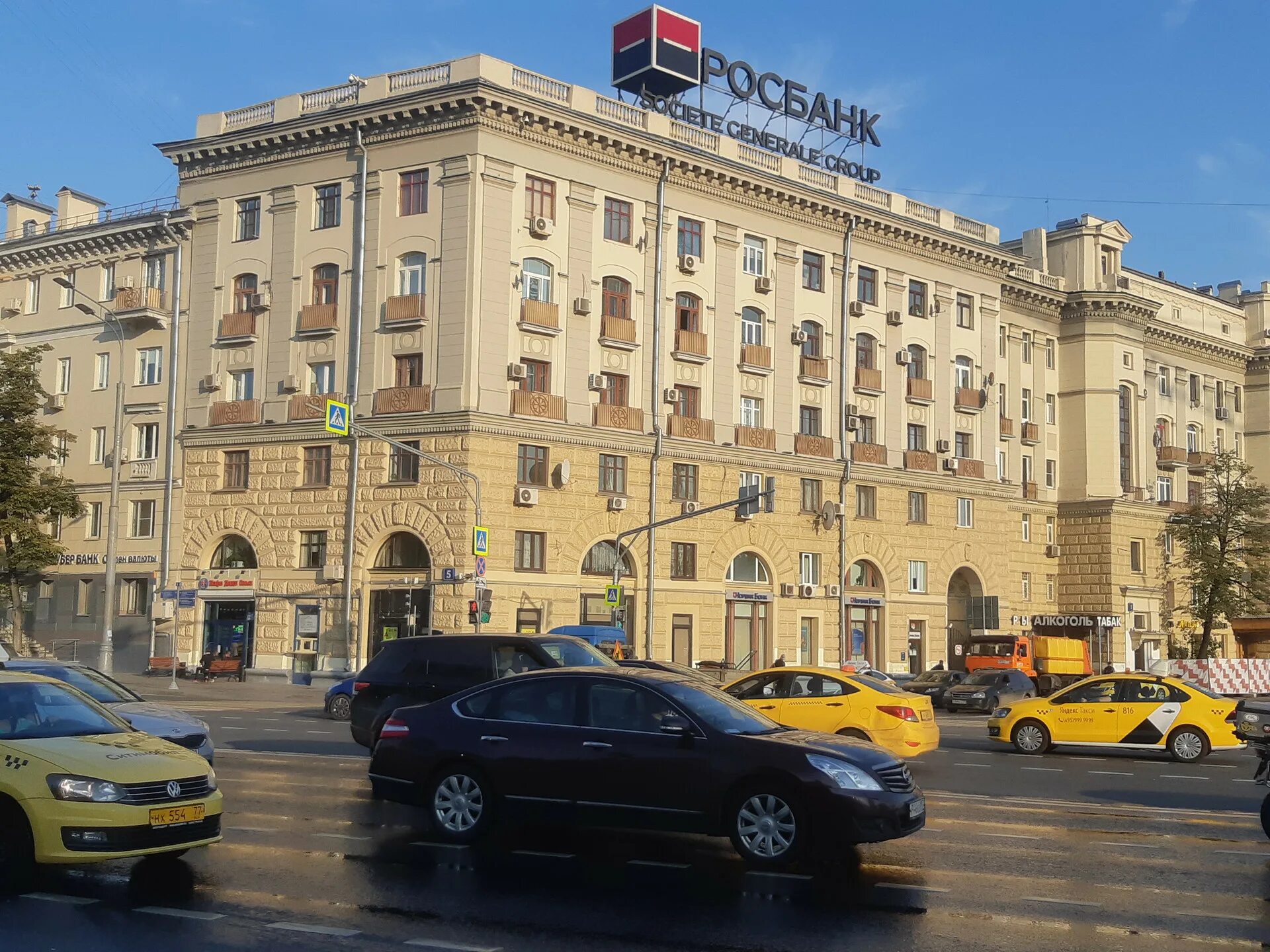 Павелецкая ул зацепский вал 16 фото Купить студию, 14 м² по адресу Москва, улица Зацепский Вал, 5, 2 этаж, метро Пав