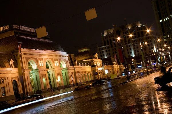 Павелецкий вокзал ночное фото СТРОИТЕЛЬСТВО НОВОЙ ГОСТИНИЦЫ В МОСКВЕ ВОЗЛЕ ПОВЕЛЕЦКОГО ВОКЗАЛА - Новости туриз