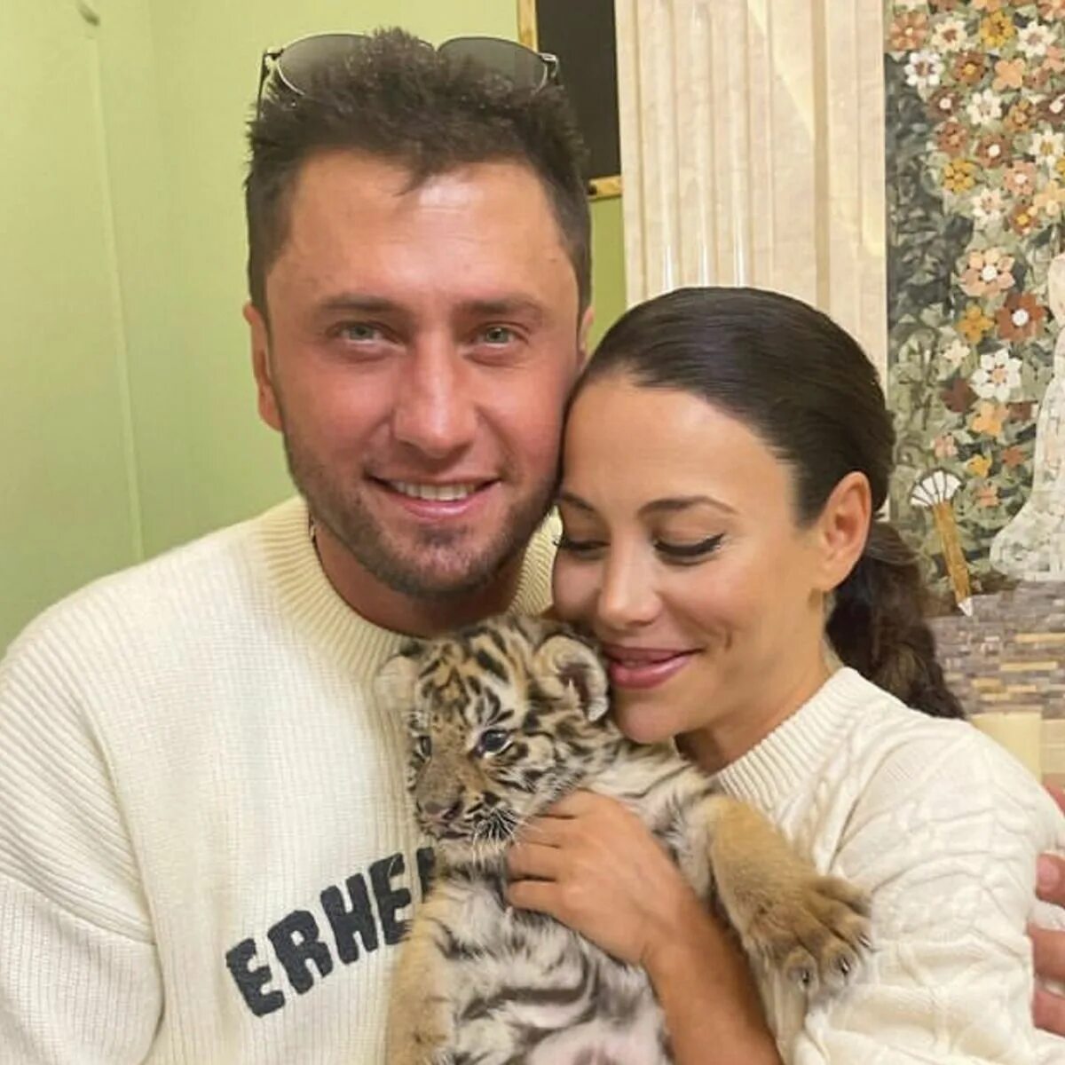 Павла и зепюр прилучных фото Лучший!": Зепюр Брутян похвасталась очередной премией Павла Прилучного - Вокруг 
