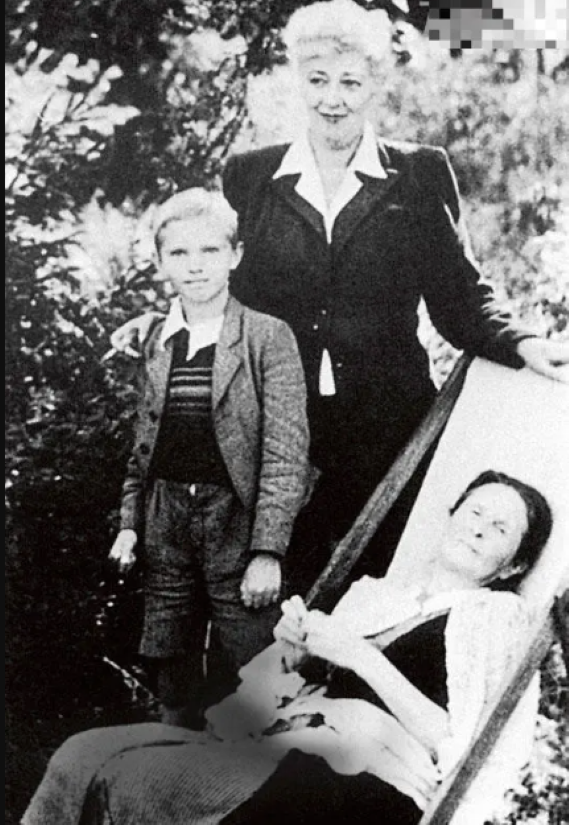 Павла леонтьевна вульф и раневская фото Единственная любовь" Фаины Раневской, которая стала для нее учителем, подругой, 