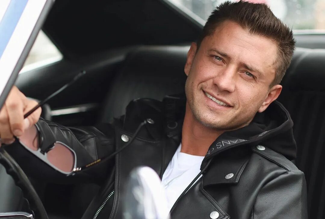 Павла прилучного биография фото Павел Прилучный искупался в ледяной реке ради роли - новость канала RU.TV