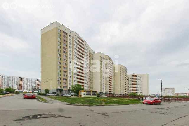 Павлин ул николая зелинского 17 фото Купить 1-комнатную квартиру 36,5 м² по адресу Тюмень, улица Николая Зелинского, 