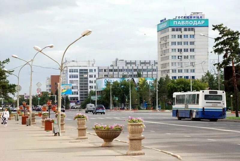 Павлодар фото города Pavlodar Photos Фотографии Павлодара Page 5 SkyscraperCity Pavlodar, Street view