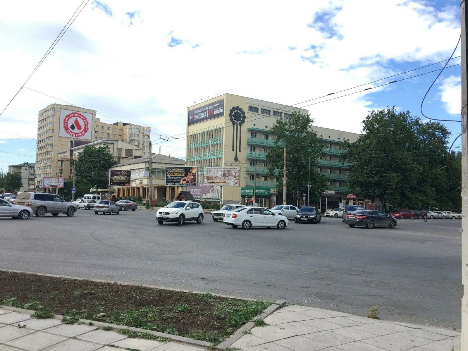 Павлония просп имама шамиля 8а махачкала фото Гостиница "Спорт" по адресу Имама Шамиля проспект, 37/1 в Махачкала - цены 2024,