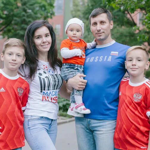 Павлов фэмили фото Юра Мовсисян - свежие новости, последние интервью, статьи и фотографии. Узнавайт
