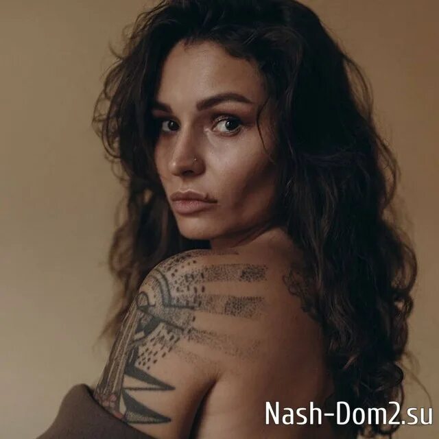 Павлова дом 2 фото Жизнь после шоу: Алёна Павлова