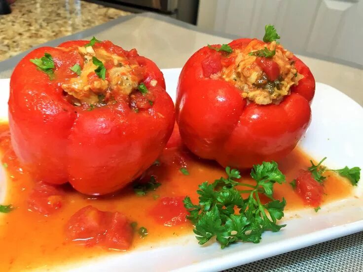 Перец фаршированный фото красивые Фаршированный Перец БОГАТЫРСКИЙ Просто и Вкусно! Stuffed pepper with m... Фаршир