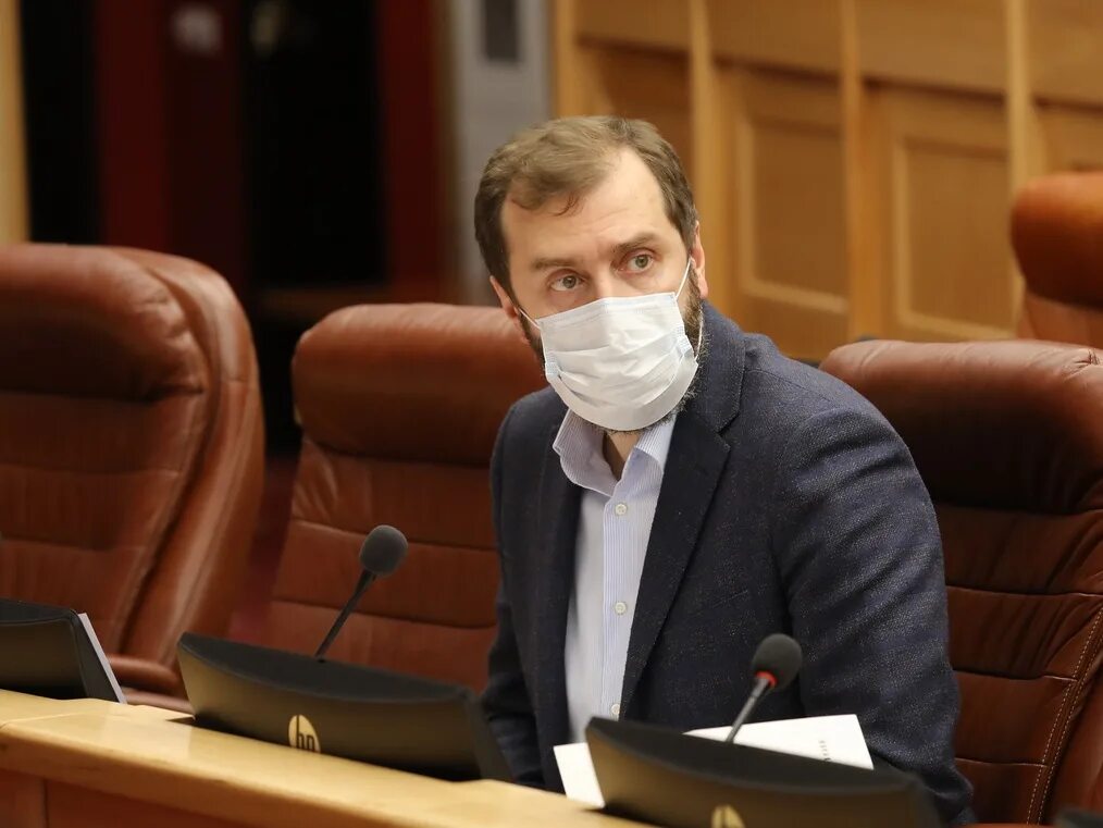 Перетолчин олег викторович иркутск фото The working group at the speaker of ZS suggested to consider the bill of amendme