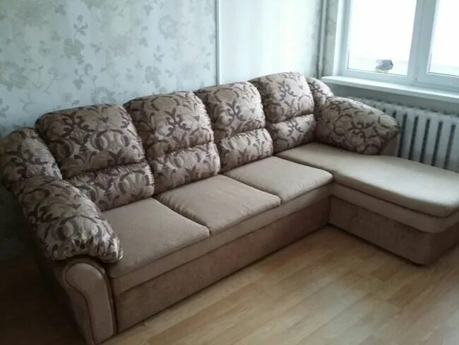 Перетяжка углового дивана фото Перетяжка угловых диванов с шезлонгом
