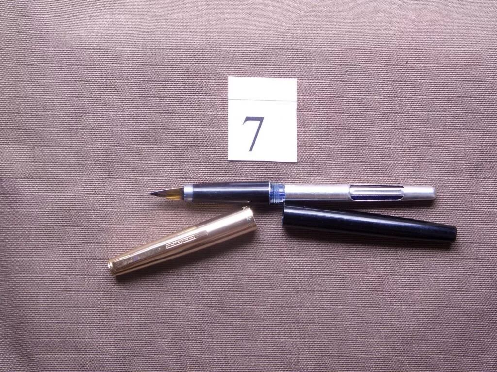 Перьевая ручка ссср фото Ручка перьевая Hero 221,чернильная ,открытое золотое перо,Китай времен СССР(7)