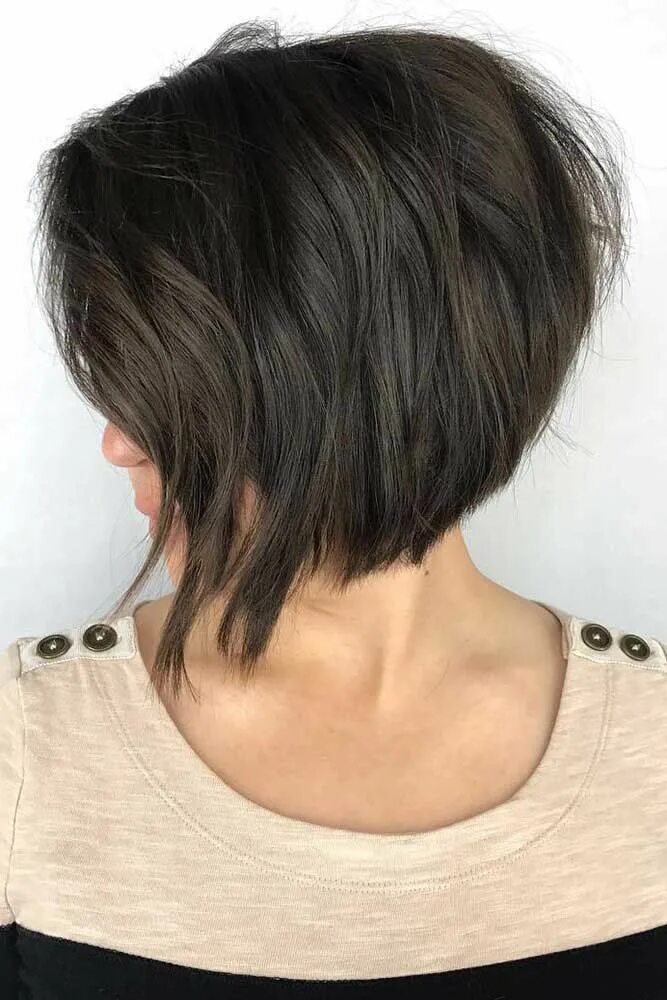 Перевернутый боб фото One Inverted Bob, Several Ways: Make The Most Of Your Cut Choppy bob hairstyles,