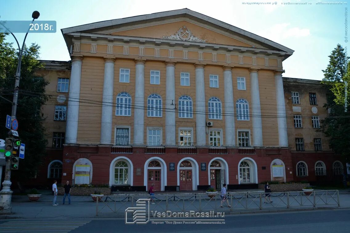 Пермский строительный колледж комсомольский просп 59 фото Perm, college "Пермский строительный колледж", Komsomolsky avenue