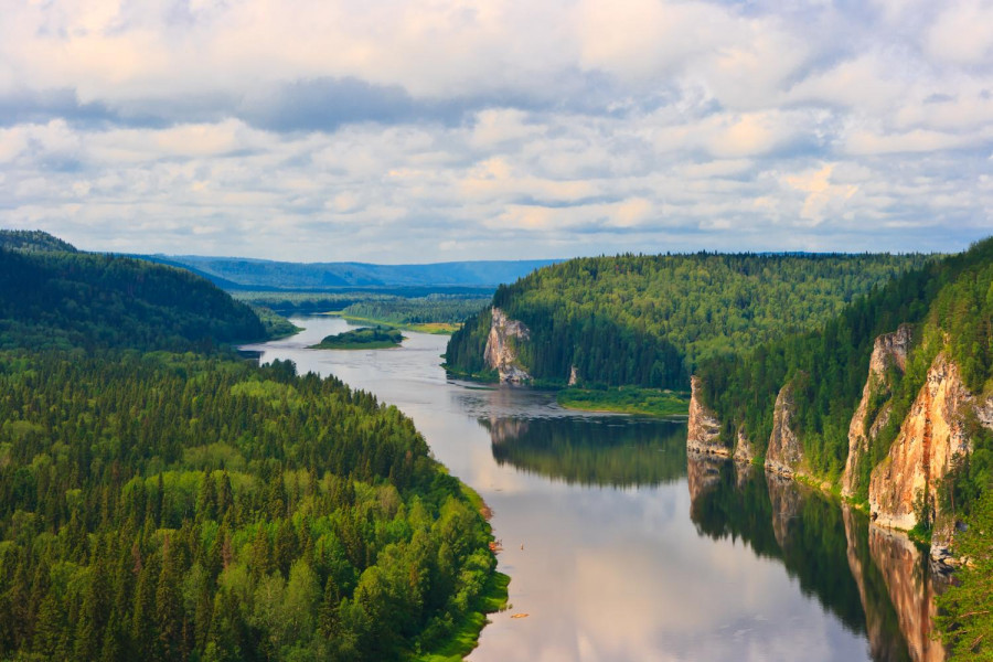 Пермского края фото с названиями Вид со скалы Писаный камень