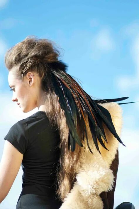 Перо в женской прическе 5 букв 41 Best Dreads images Dreads, Dread hairstyles, Hair styles