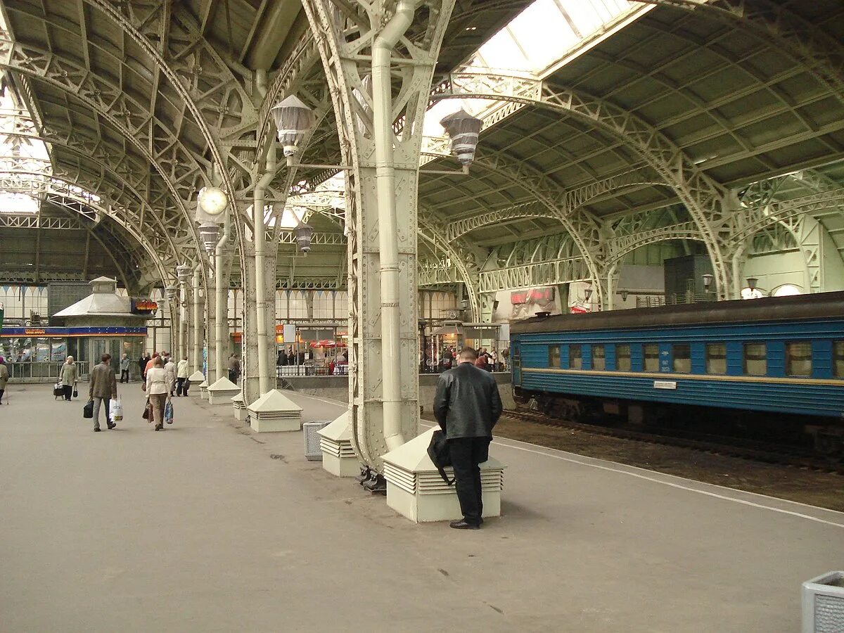Перрон жд вокзала фото Archivo:Vitebsk station.jpg - Wikipedia, la enciclopedia libre