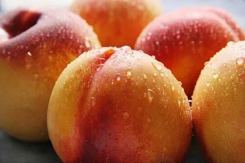 Персик горячие фото Imagem de food, healthy, and peach Food, Peach, Yummy