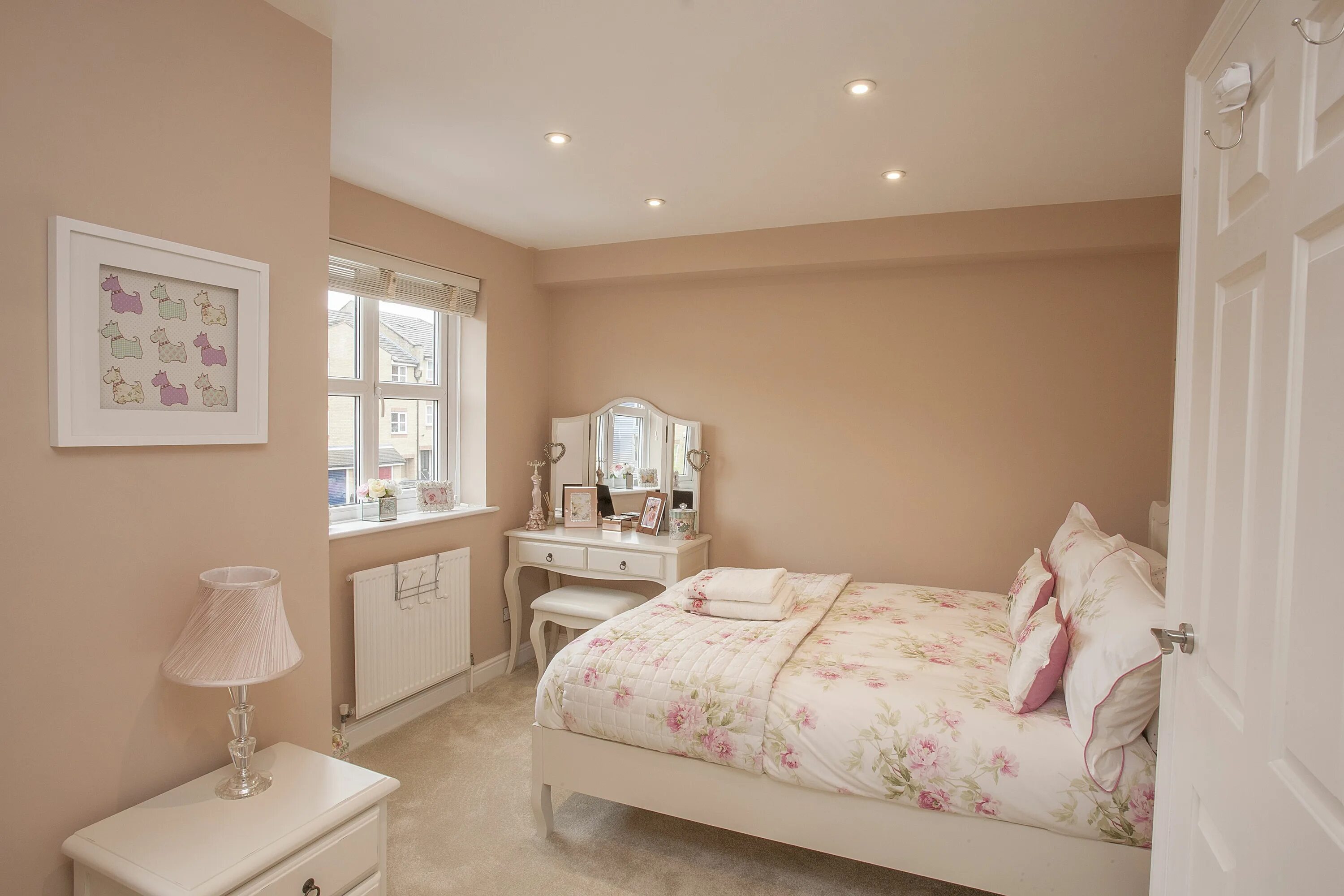 Персиковые обои в интерьере Pin by Millennium Interior Designers on Interior Design Turn-Key Project Country
