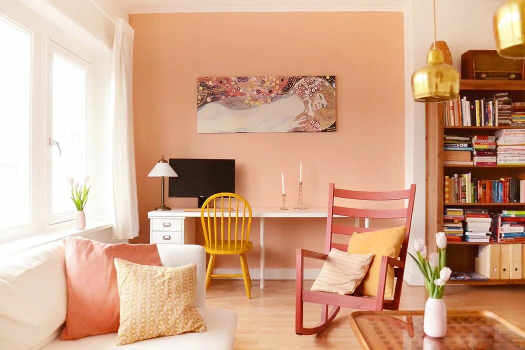 Персиковый интерьер 2024 Interior: Nude wall in my living room