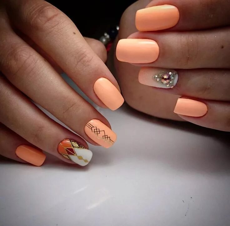 Персиковый маникюр идеи Pin auf Manicure Nagelkunst design, Pfirsich nägel, Nagelkunst