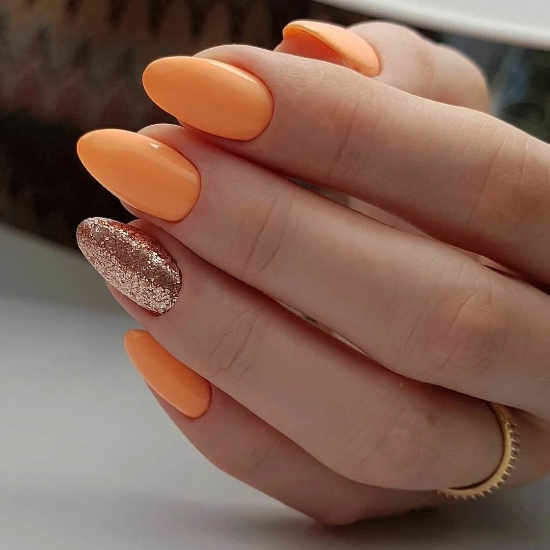 Персиковый маникюр миндаль МАНИКЮР НОГТИ NAILS on Instagram: "Kак ваᴍ цвет: за или протиʙ? ⠀ Оцените от 1 д