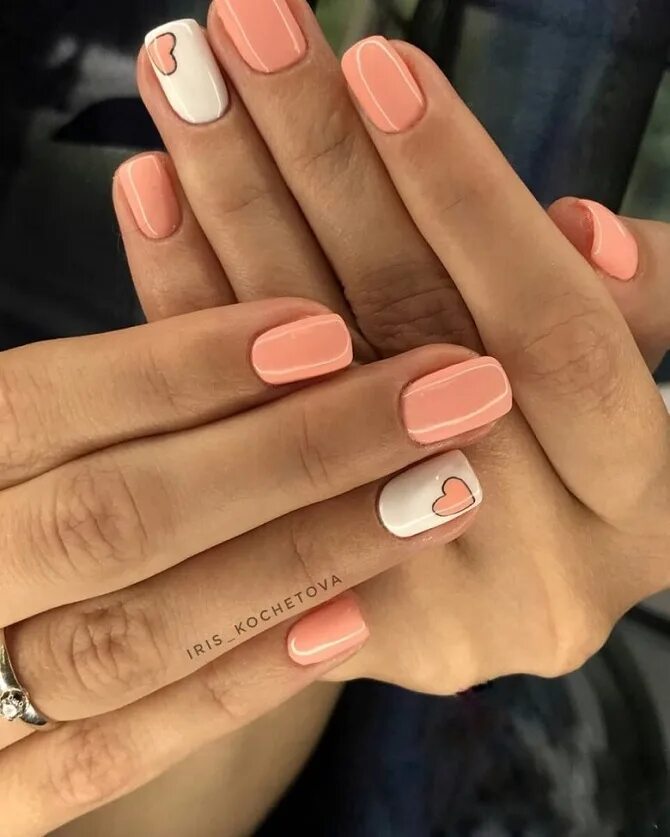 Персиковый маникюр на квадратные ногти 2024 Fashionable peach manicure 2024: ideas with photos