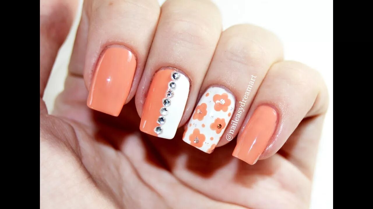 Персиковый маникюр с цветами Easy Floral & Rhinestones Nail Art Летний Маникюр с цветами и стразами - YouTube