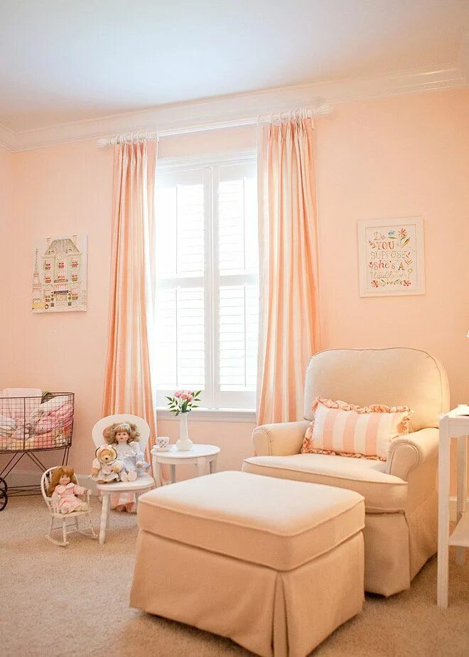 Персиковый цвет стен в интерьере 8 Ways to Feng Shui Your Child's Room Girls room colors, Baby room colors, Baby 