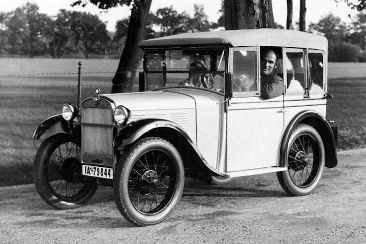 Первая бмв в мире фото De Tweeling: Austin 7 - BMW 'Dixi' - AutoWeek