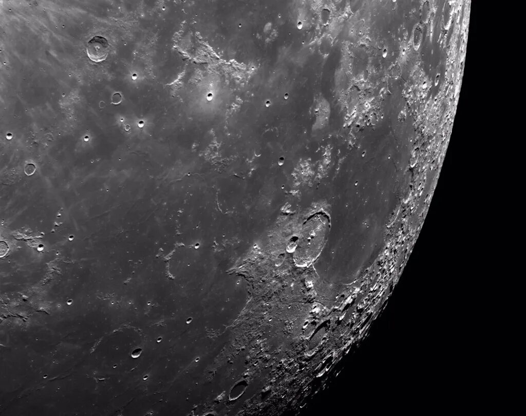Первая фото луны Planetary Picture of the Day - Week of December 12, 2022
