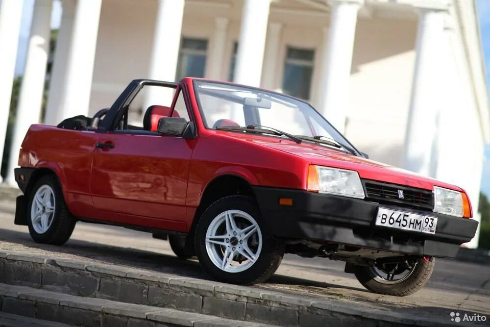 Первая лада фото Редкий экспортный кабриолет Lada из Канады выставили на продажу - Российская газ