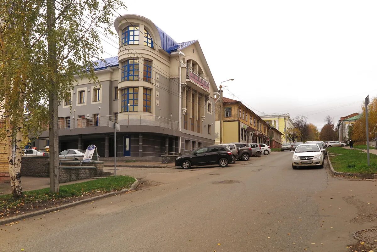 Первая линия ул герцена 19 петрозаводск фото Киров, 1993, 1994, 2016 годы. Прогулки по улицам города. Часть 10. Улица Герцена