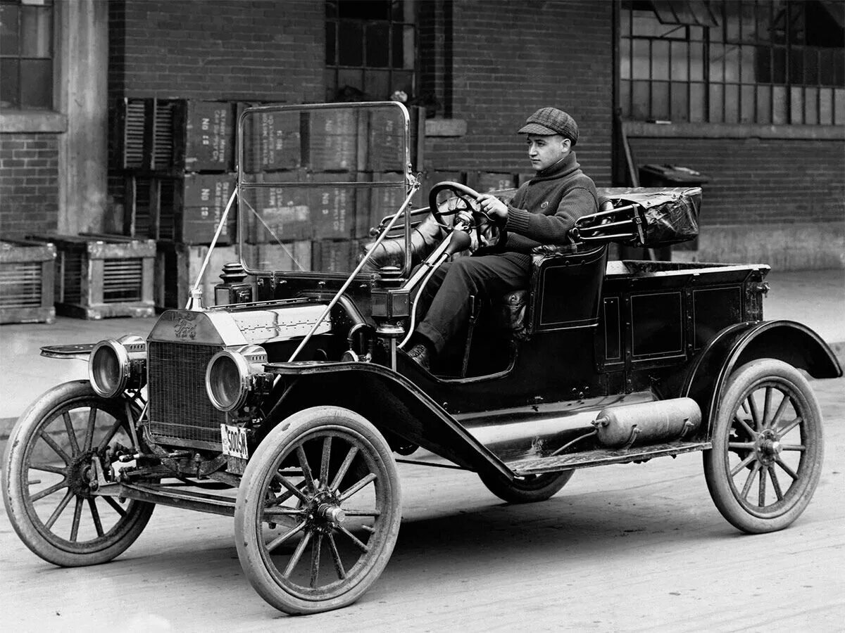 Первая машина фото Cборная модель Metal Earth: Автомобиль Ford - 1931 Ford Model A - купить по низк