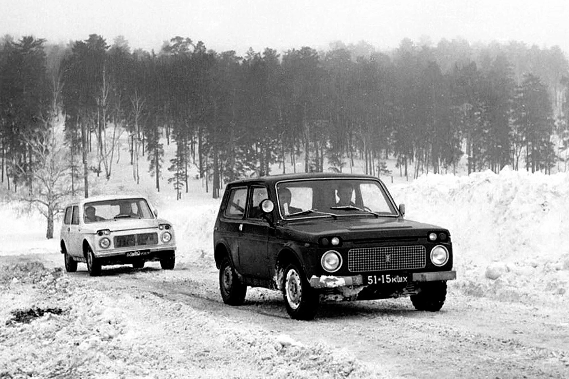 Первая нива 1977 год фото Легендарная "Нива": 45 лет на конвейере - Российская газета