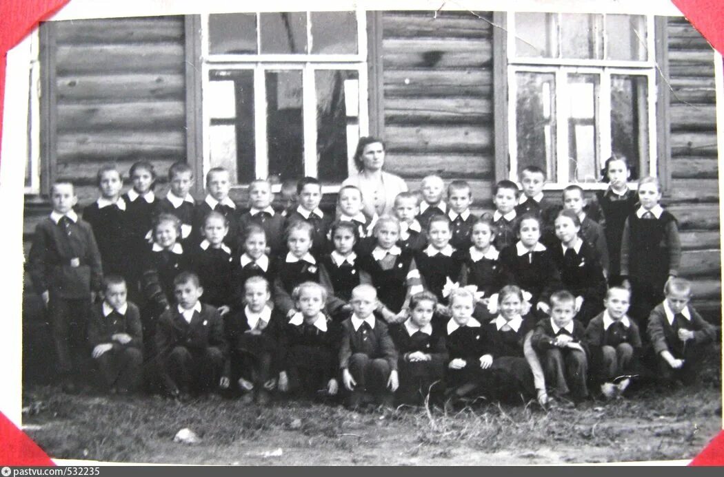 Первая школа д большая володарка 1 фото Дьяковская сельская школа