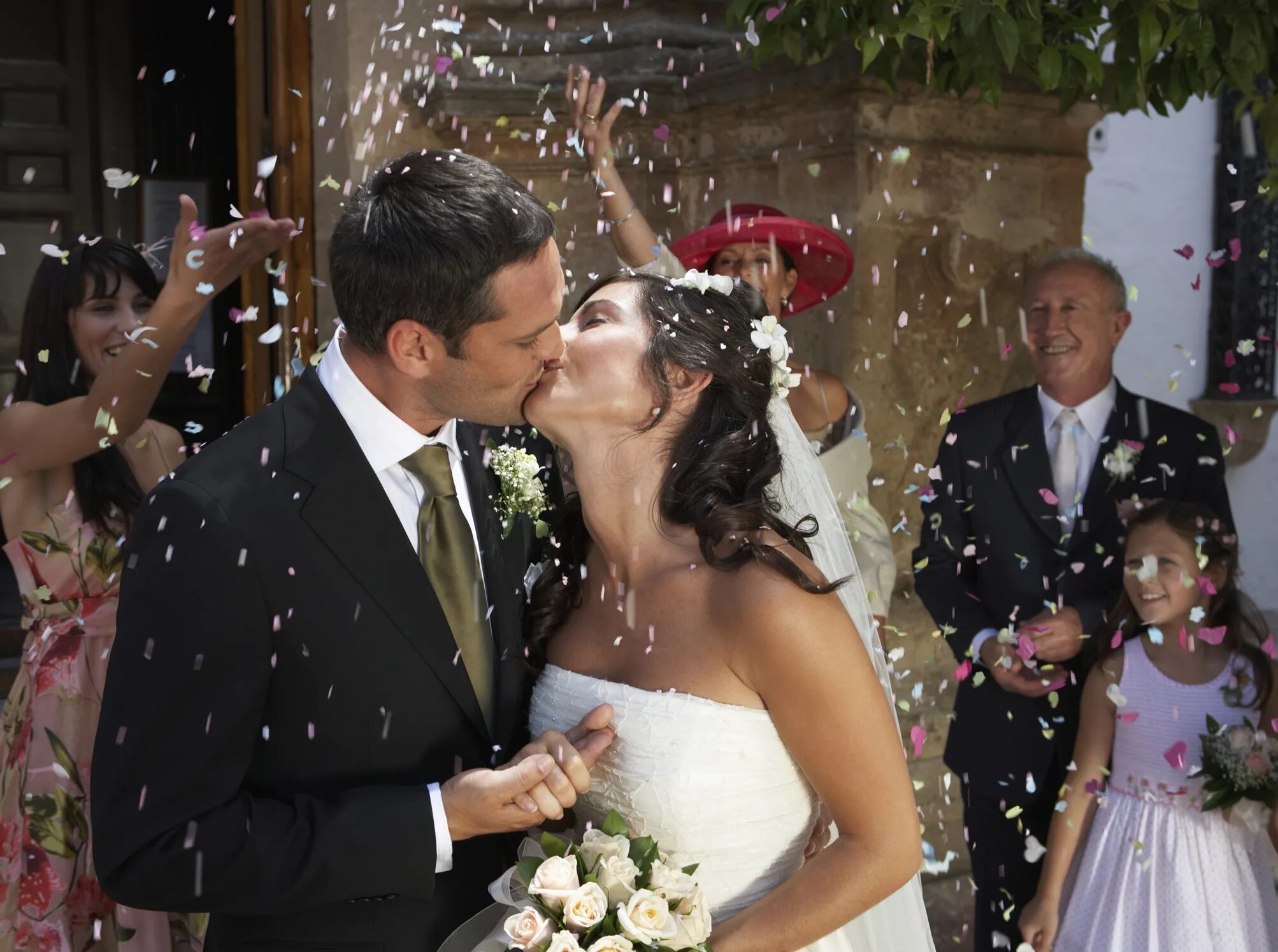 Первая свадьба картинки Almost Half of Married Couples Are Making This Mistake The Motley Fool