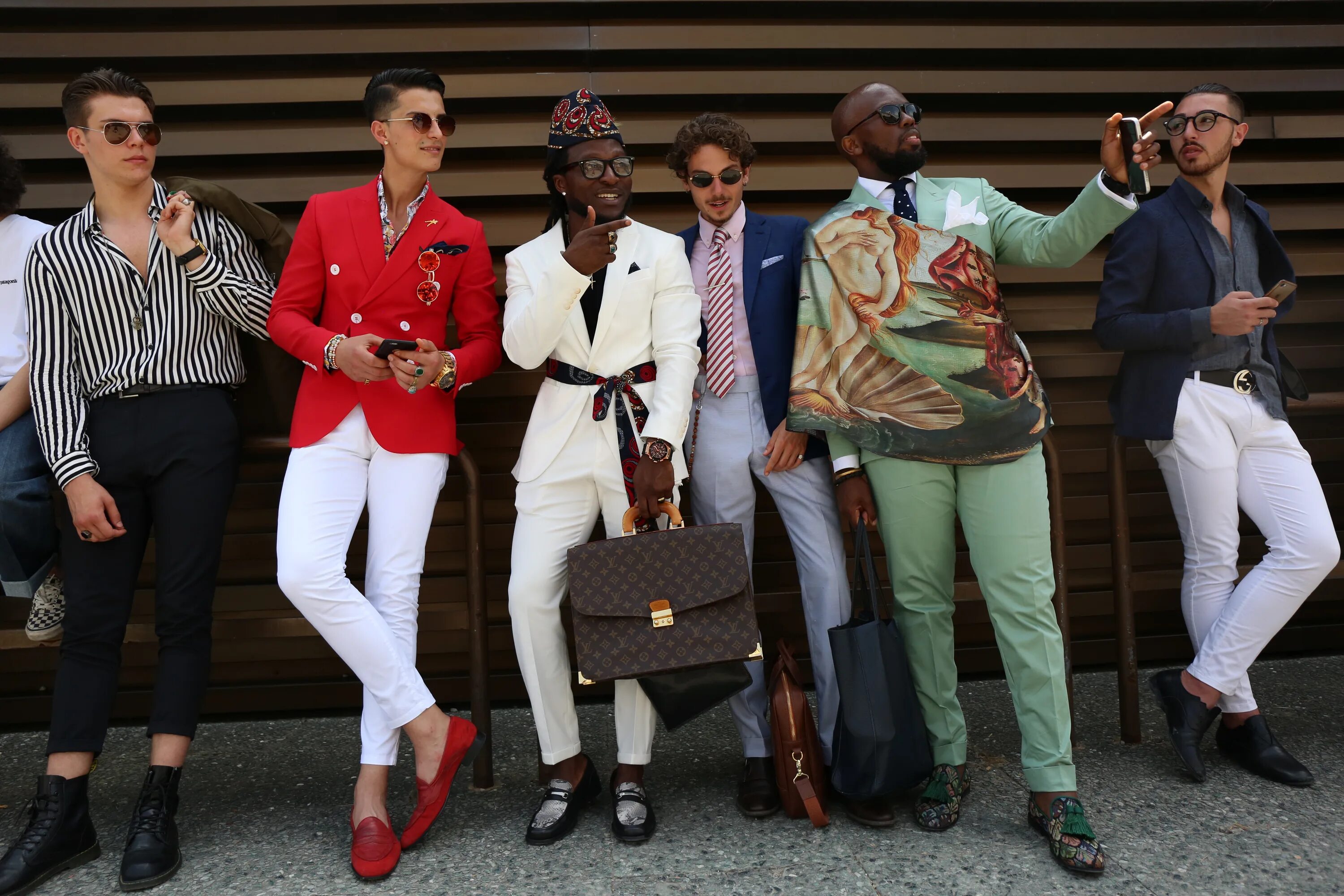 Первая встреча что одеть File:Esquire Magazine pitti uomo.jpg - Wikimedia Commons