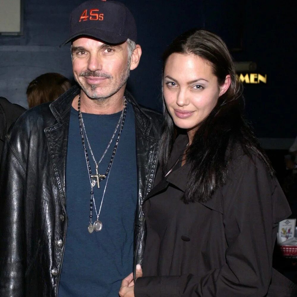 Первый муж анджелины джоли боб торнтон фото Angelina Jolie and her second husband Billy Bob Thornton
