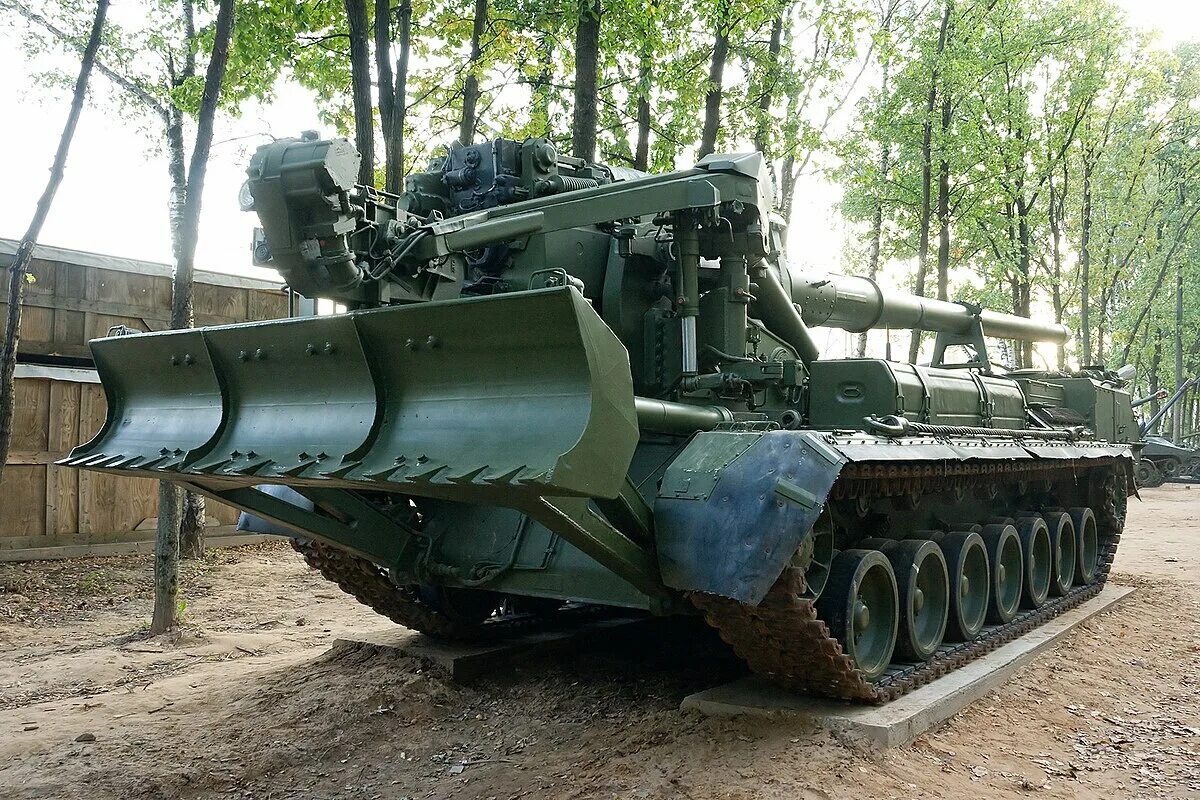 Пион военная техника фото File:2S7 Pion.jpg - Wikipedia