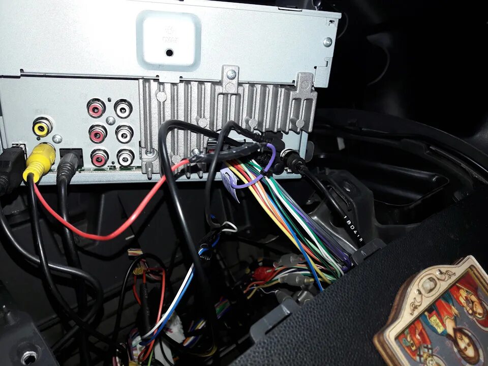 Пионер 2 din подключение Установка магнитолы 2 din Pioneer MVH-A200VBT - Mitsubishi Lancer X, 1,6 л, 2011