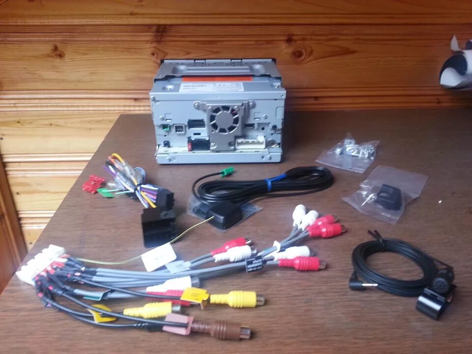 Пионер 2 din подключение Установка 2 din Pioneer AVIC-F950BT - Mitsubishi Lancer X, 1,8 л, 2011 года элек