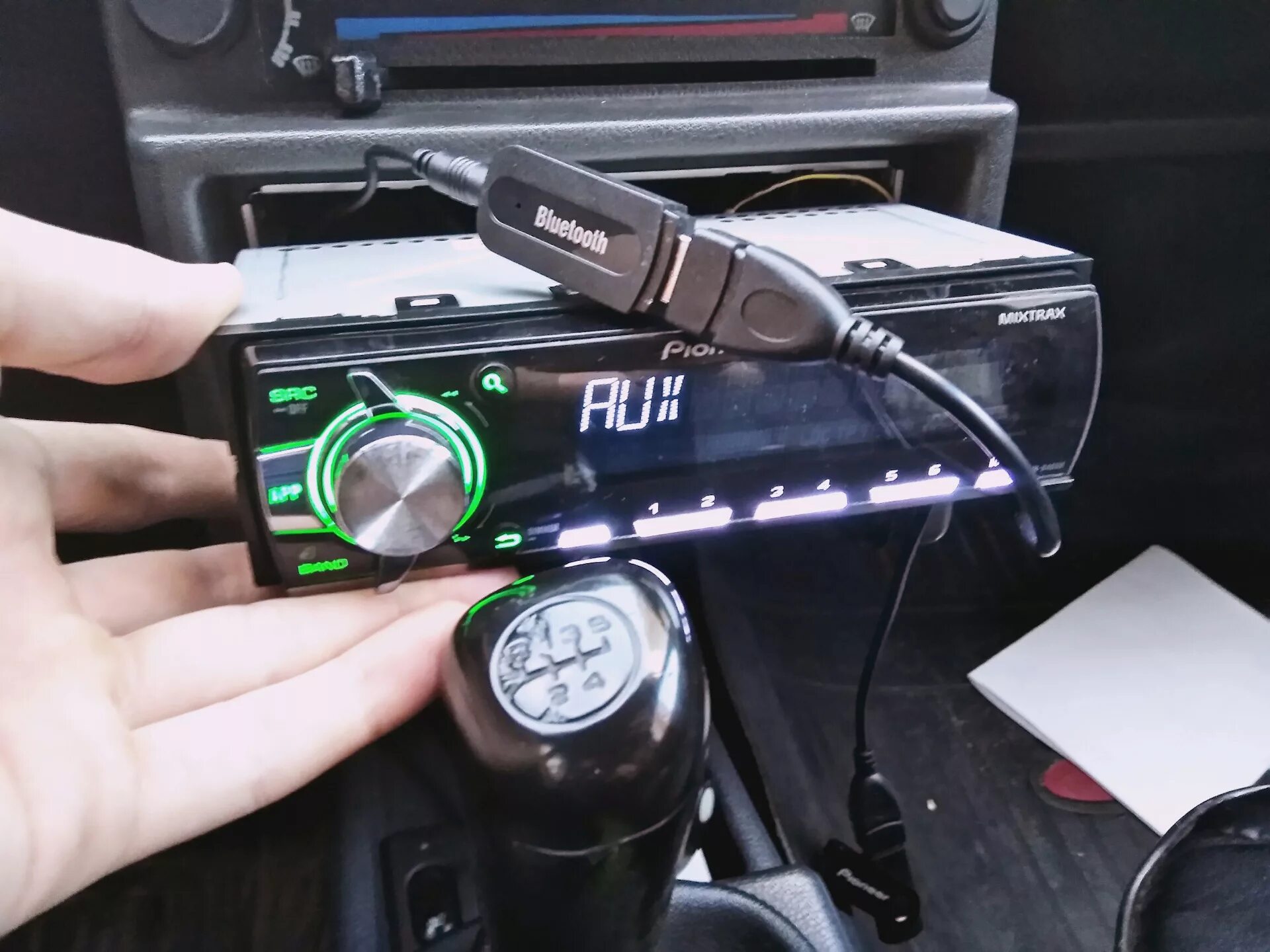 Пионер магнитола как подключить блютуз к телефону Делаем из pioneer x460-x560 или блютуз адаптер с али-экспресс в аукс - Lada 2108