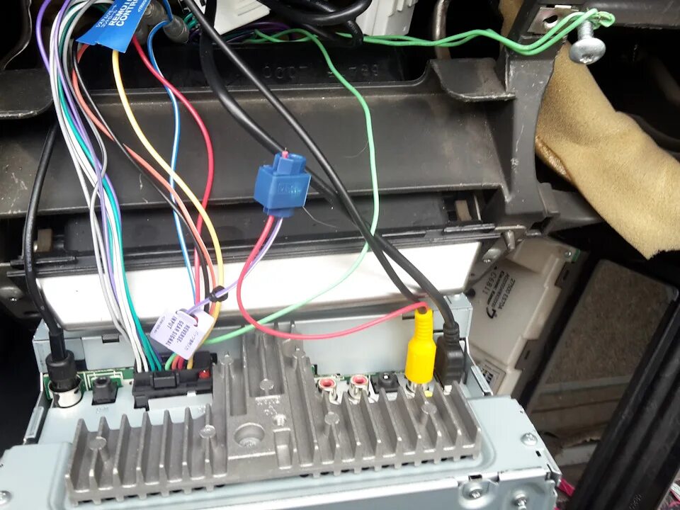 Пионер mvh av270bt подключение камера заднего вида Камера заднего хода в пионер. - DRIVE2
