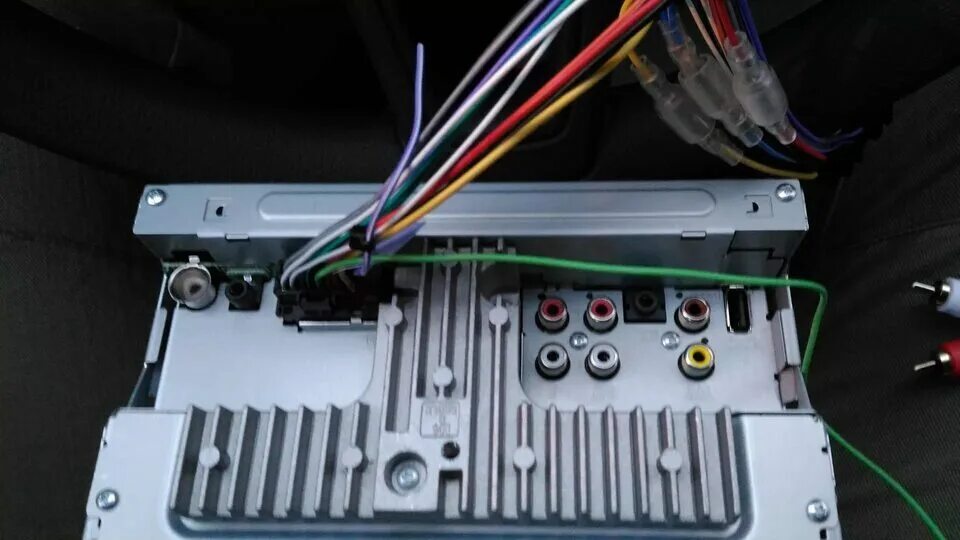 Пионер mvh av270bt подключение камера заднего вида Отзывы о Магнитола pioneer MVH-AV 190, на BMW x5