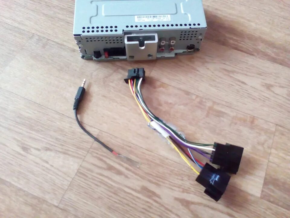 Пионер подключение проводов Меняем штатную магнитолу на Pioneer 190UI - Chevrolet Lacetti 5D, 1,6 л, 2009 го