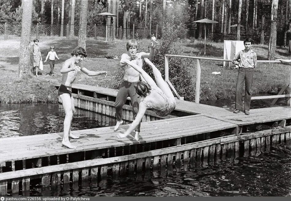 Пионерлагерь пляж фото Фотографии СССР которые я вижу впервые. Фоторепортаж. Автор выложивший фото: Ура