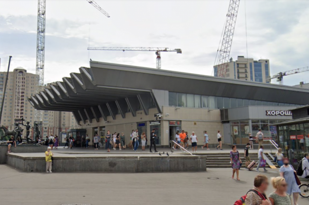 Пионерская метро санкт петербург фото Стало известно, когда и на сколько закроют "Пионерскую" в Петербурге АиФ Санкт-П