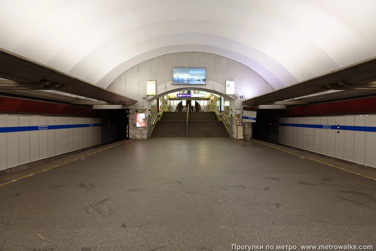 Пионерская метро санкт петербург фото Пионерская Московско-Петроградская линия Санкт-Петербург Прогулки по метро (фото