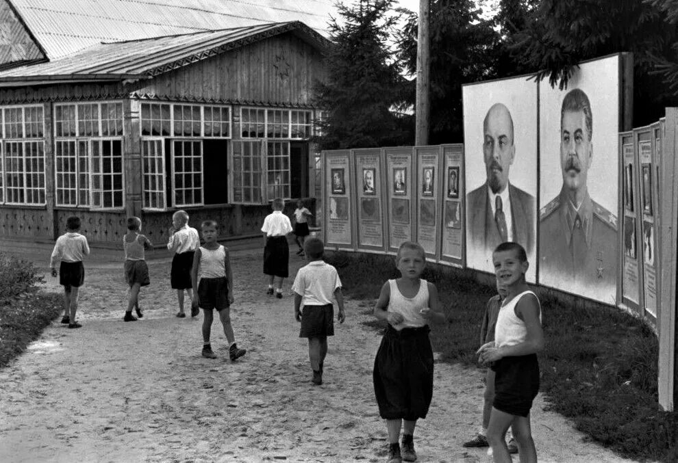 Пионерские лагеря старые фото Пионерские лагеря Советского Союза: как это было Хронос Дзен
