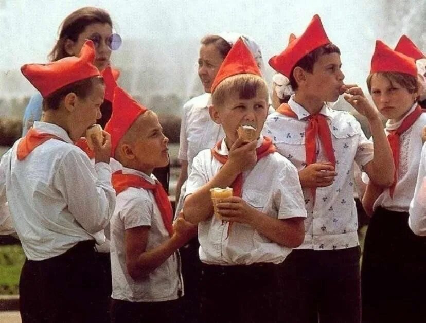 Пионеры старые фото Путешествие в страну пионерии" - квест 2023, Чистопольский район - дата и место 
