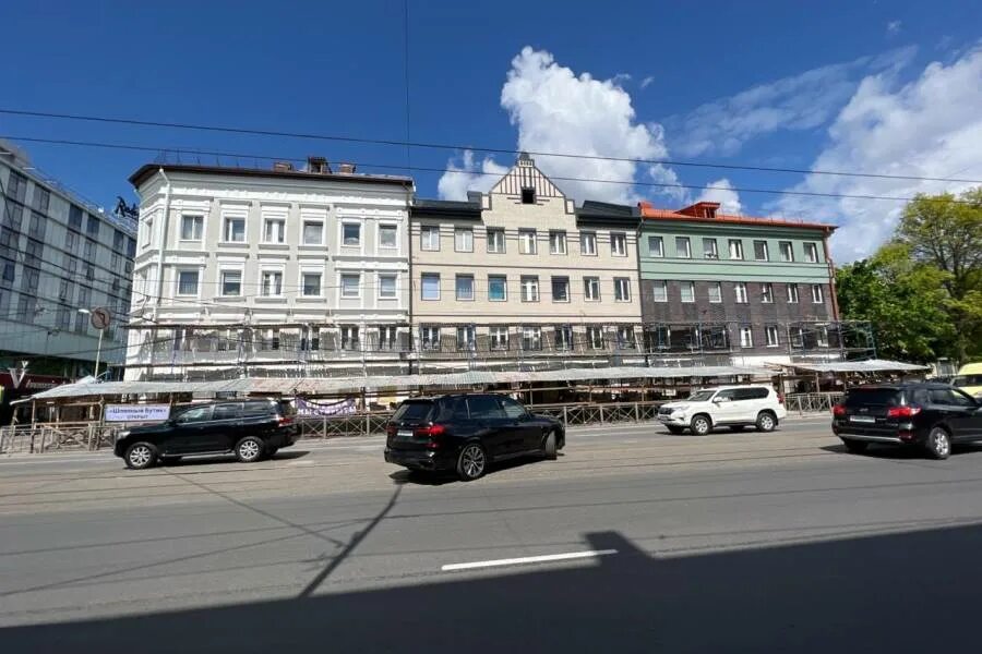 Пирамида ул черняховского 16 калининград фото Тройной фасад: в Калининграде завершают ремонт исторического дома на ул. Черняхо